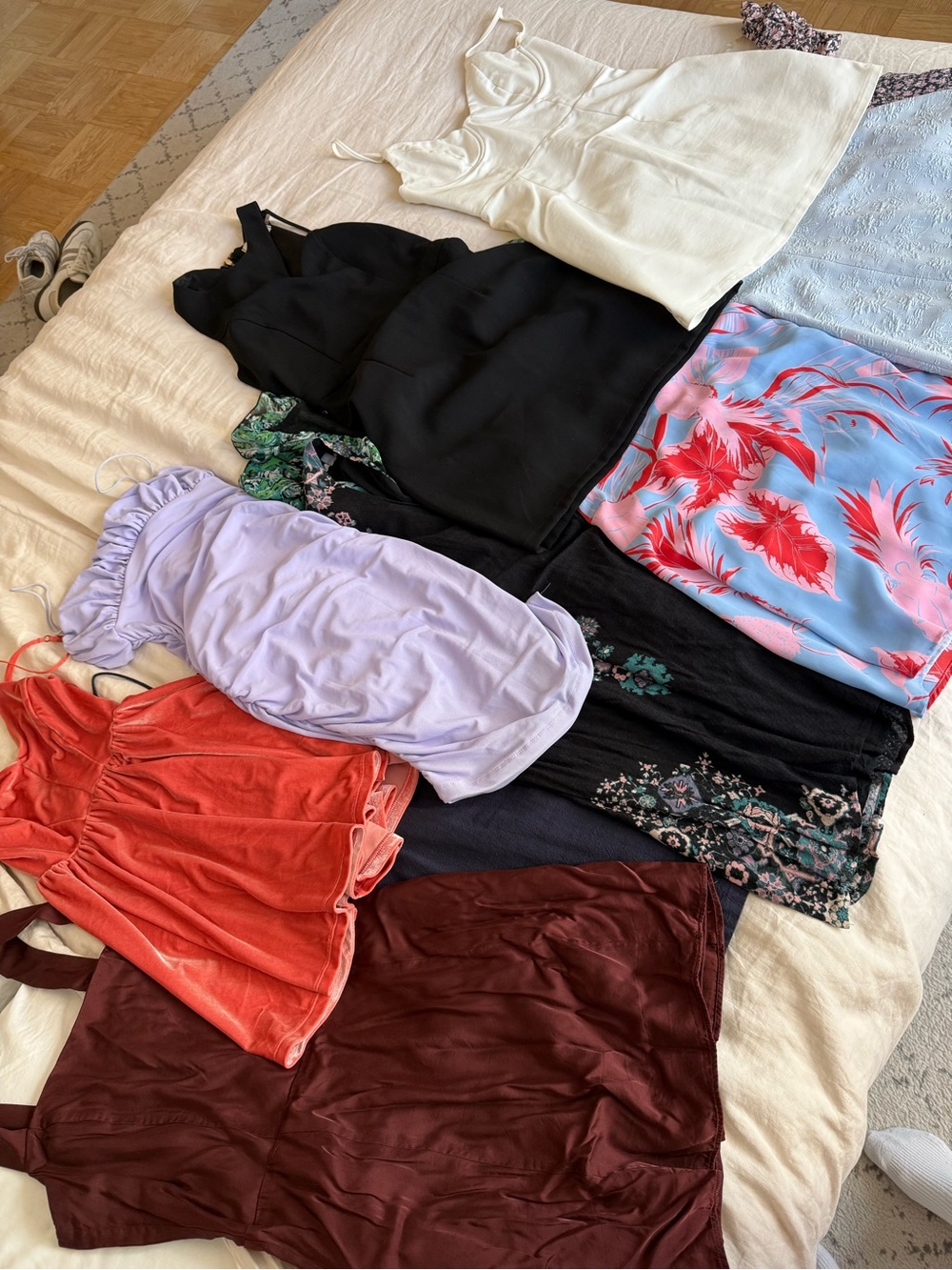 Dress Grab Bag - Aritzia, Urban Outfitters, Princess Polly, Zara, and more